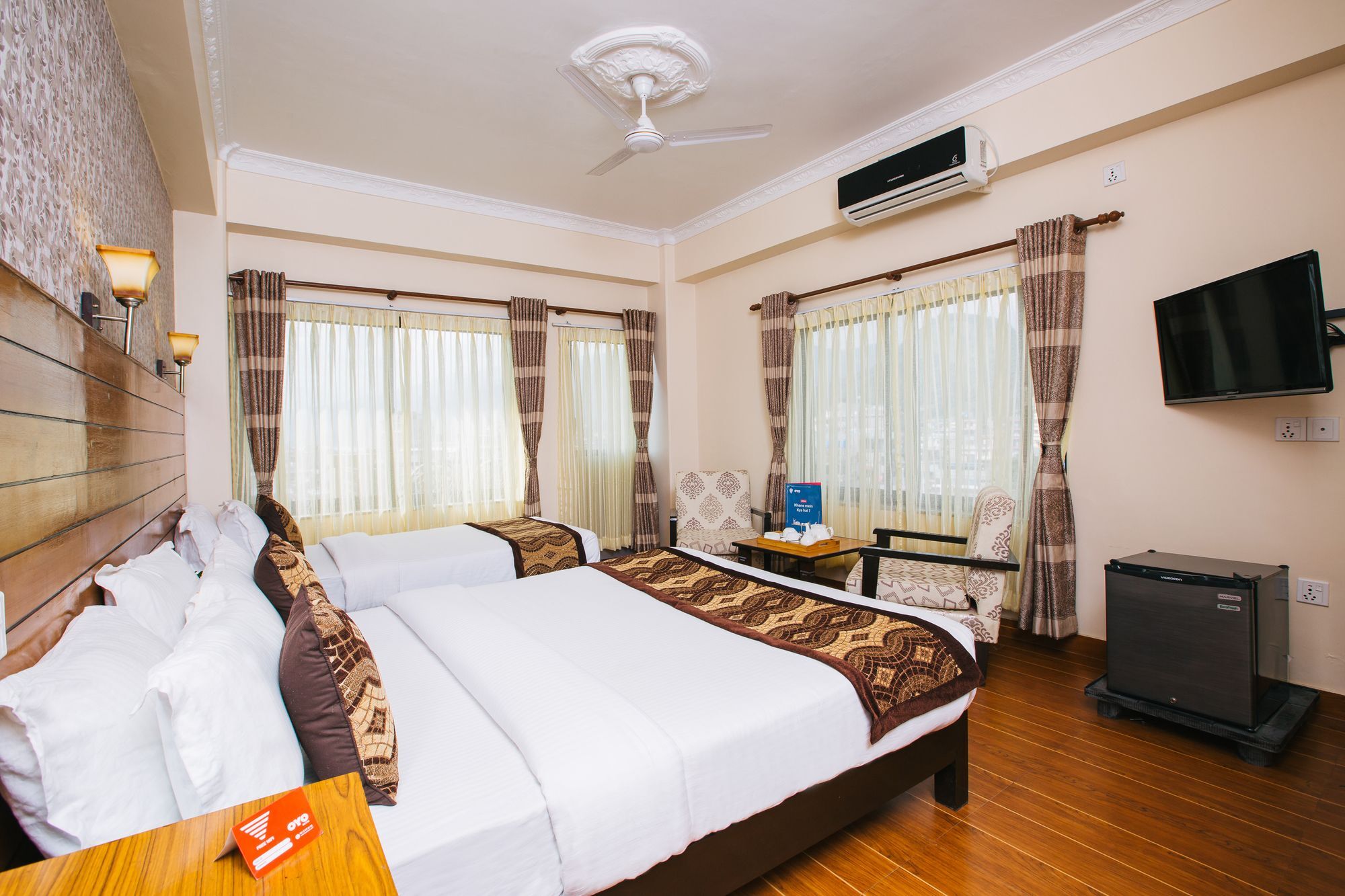 Hotel Romantica Pokhara Exterior photo