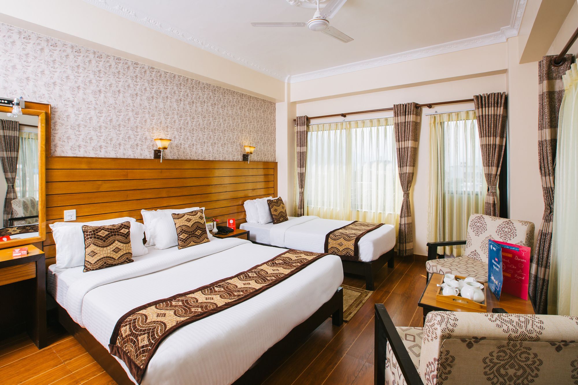 Hotel Romantica Pokhara Exterior photo